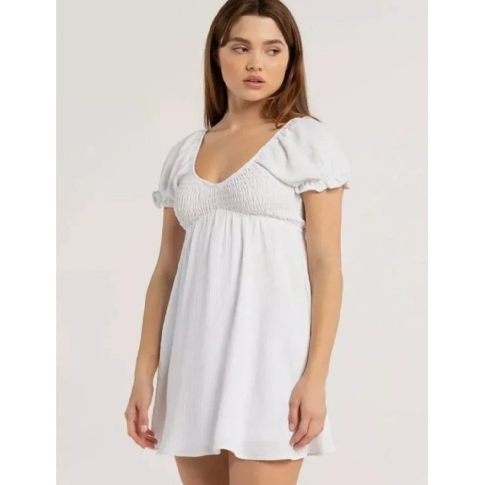 RSQ Women White Smocked Puff Sleeve Back Tie Mini Dress Size Small Cottagecore
